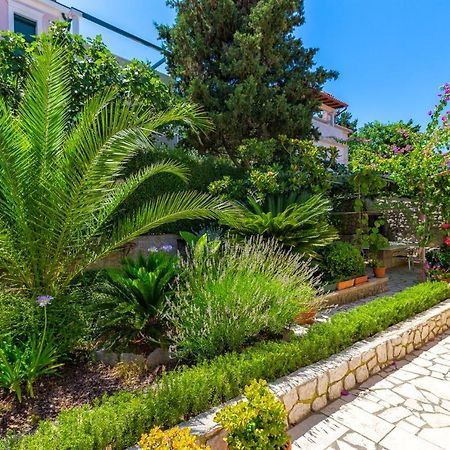 Apartmani Gordana Mali Lošinj Exterior foto